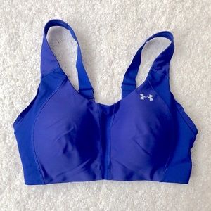 UNDER ARMOUR 32D Heat Gear Sports Bra